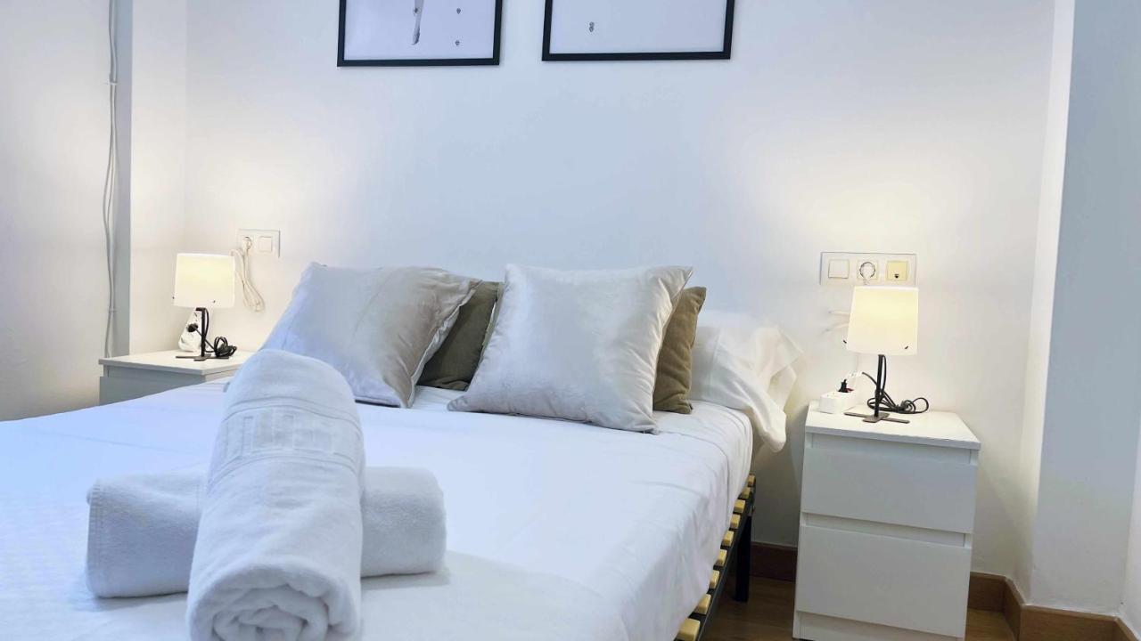 Maravilloso Apartamento Centro Malaga Apartment Bagian luar foto